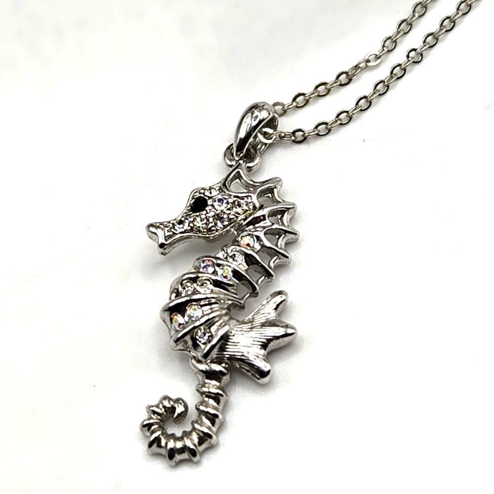 "5/$40" Silvertone Rhinestone Seahorse Pendant Adjustable Chain Necklace 17-20" - Picture 1 of 10